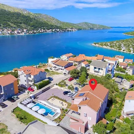 Gorgeous In With Wifi * Grebaštica