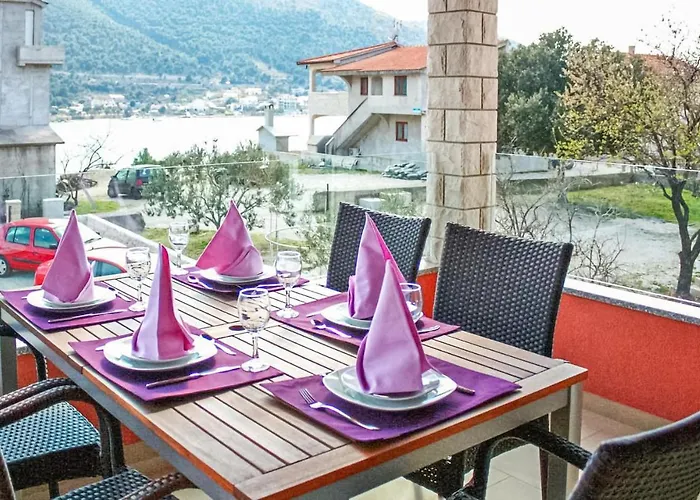 Lovely In Daire Grebaštica